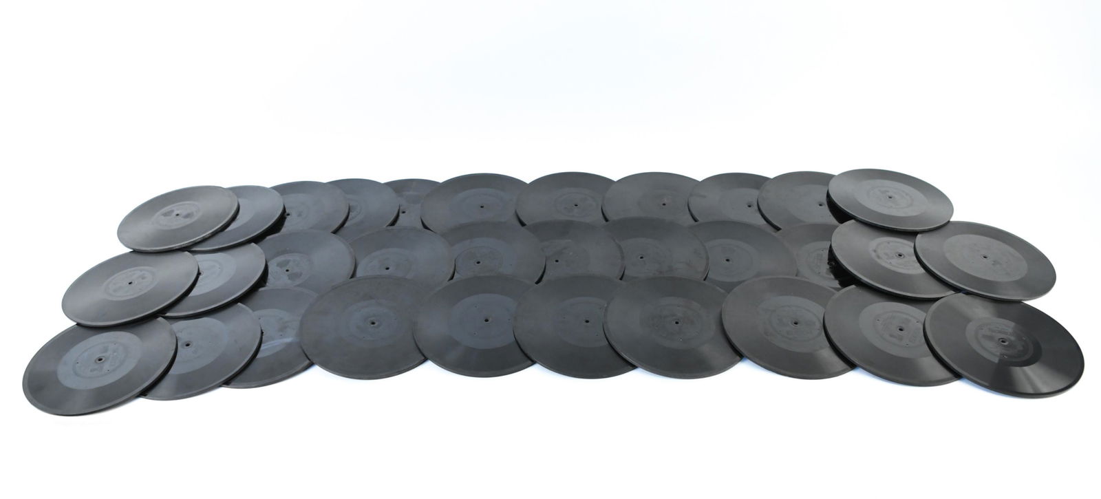 (32) ANTIQUE EDISON PHONOGRAPH DISCS (1 of 9)