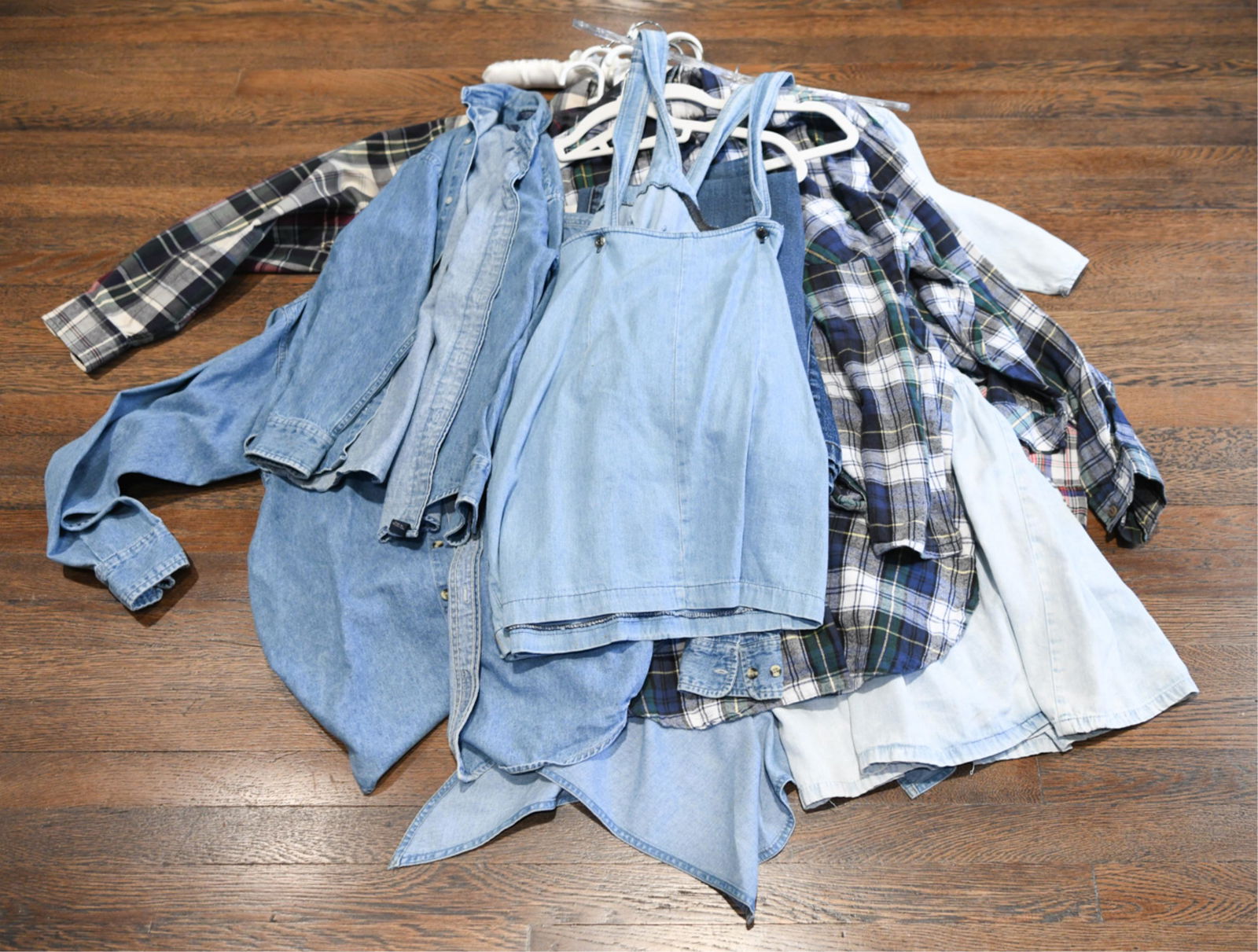 GROUPING OF VINTAGE DENIM & FLANNEL: (17) Pieces of 1990's denim and flannel, in various sizes, including DKNY, Ralph Lauren, Gap, Old Navy, Banana Republic, and many more. Condition: In fair to good vintage condition; some pieces with s