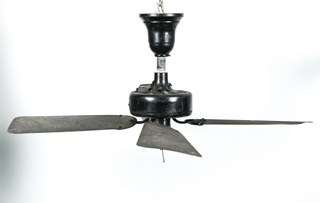EARLY 20TH C. HUNTER R-36 CAST IRON CEILING FAN (1 of 9)