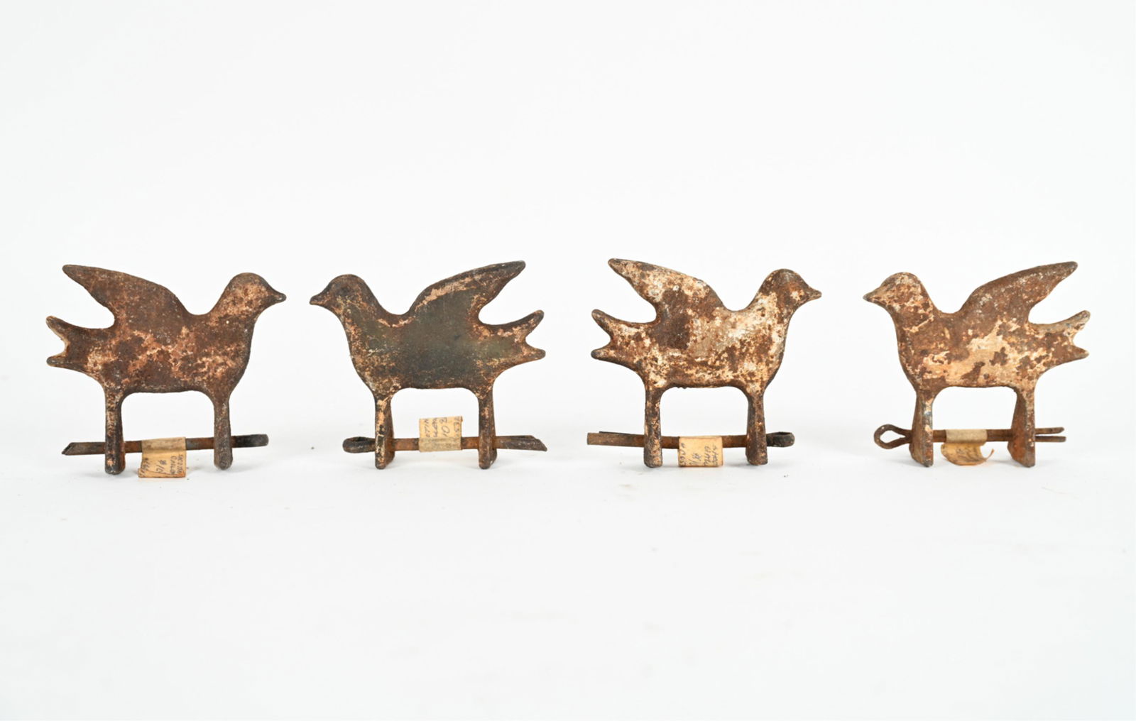 (4) ANTIQUE CAST IRON SHOOTING GALLERY BIRDS (1 of 11)