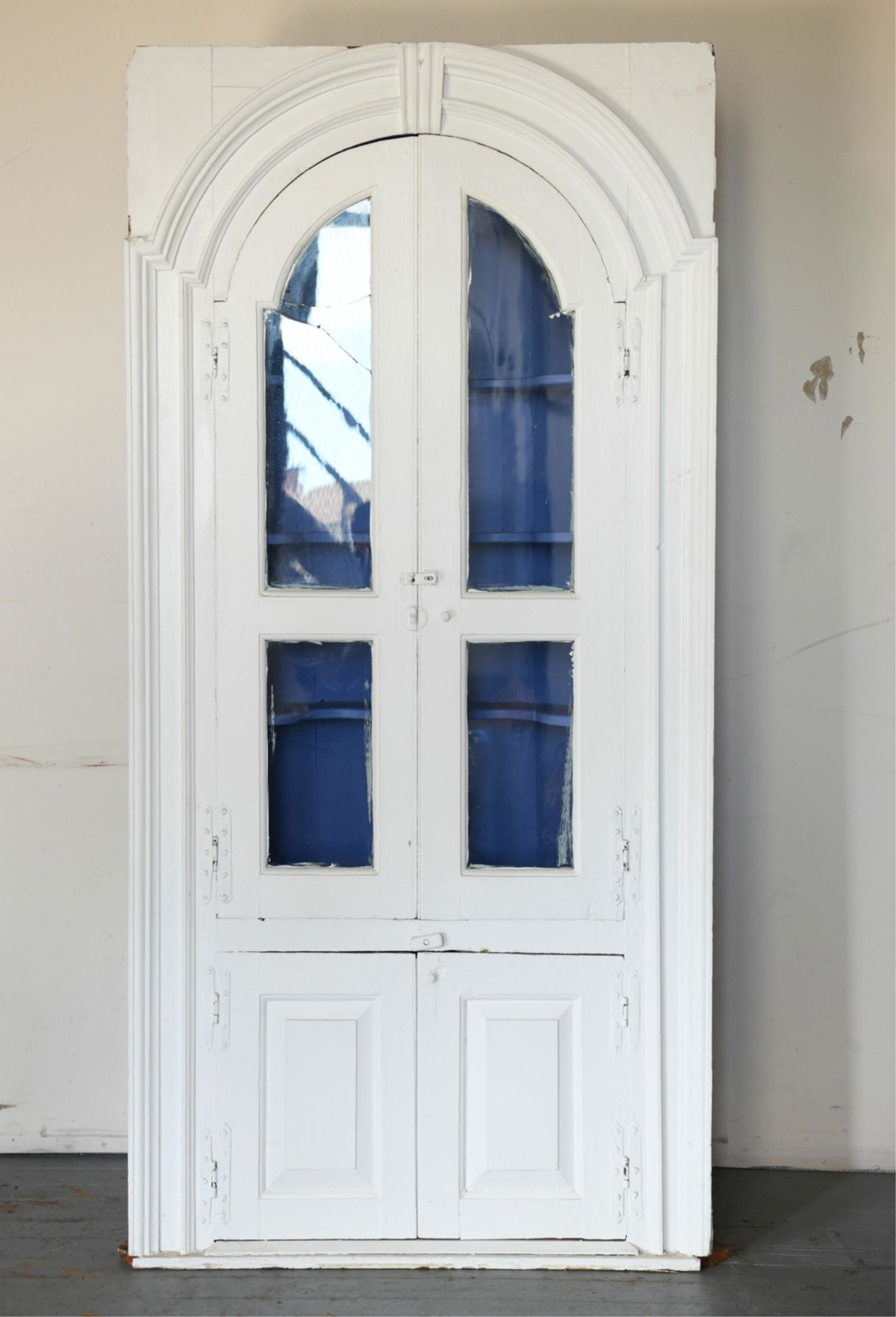 18TH / 19TH CENTURY PAINTED CORNER CABINET (1 of 9)