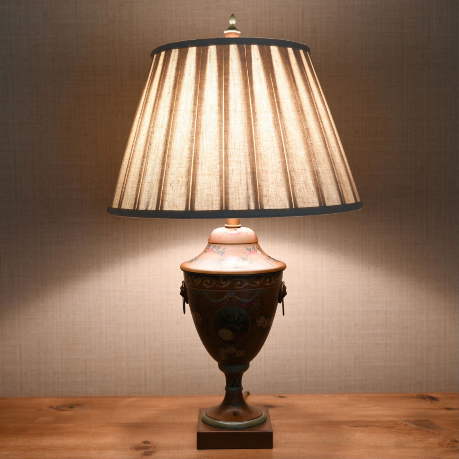 PAINTED TOLE URN LAMP (1 of 11)