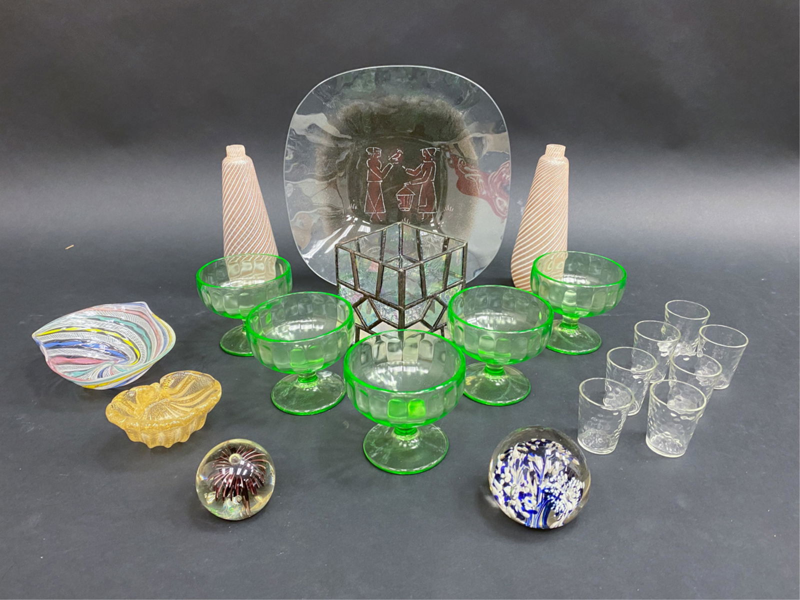 GROUPING OF ANTIQUE & VINTAGE DECORATIVE GLASS (1 of 9)