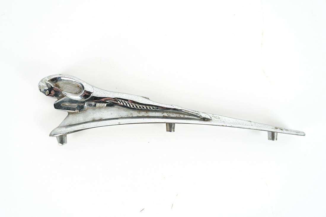 ART DECO CHROME DODGE RAM HOOD ORNAMENT (1 of 9)
