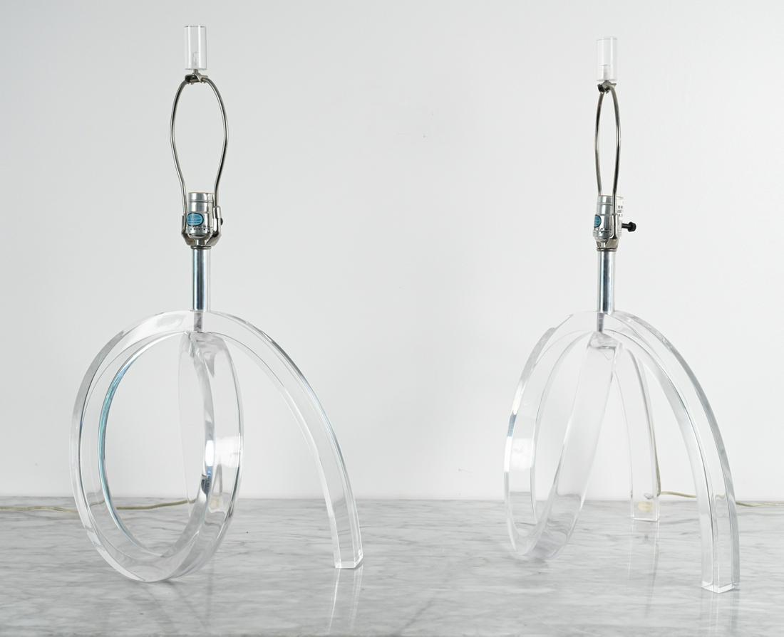 PAIR OF MID-CENTURY ASTROLITE LUCITE PRETZEL LAMPS (1 of 15)