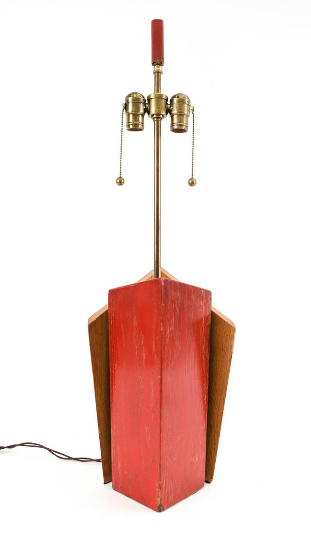 SCULPTURAL MID-CENTURY WOOD TABLE LAMP (1 of 14)