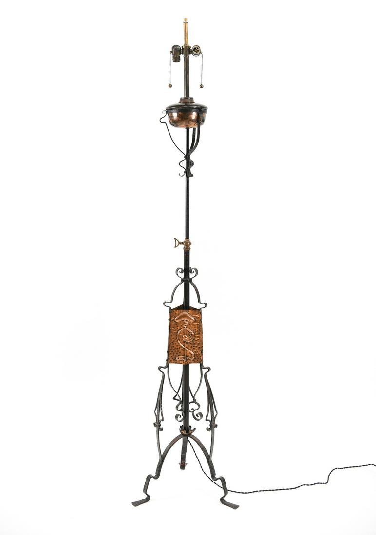 ARTS & CRAFTS WROUGHT IRON AND COPPER FLOOR LAMP (1 of 12)