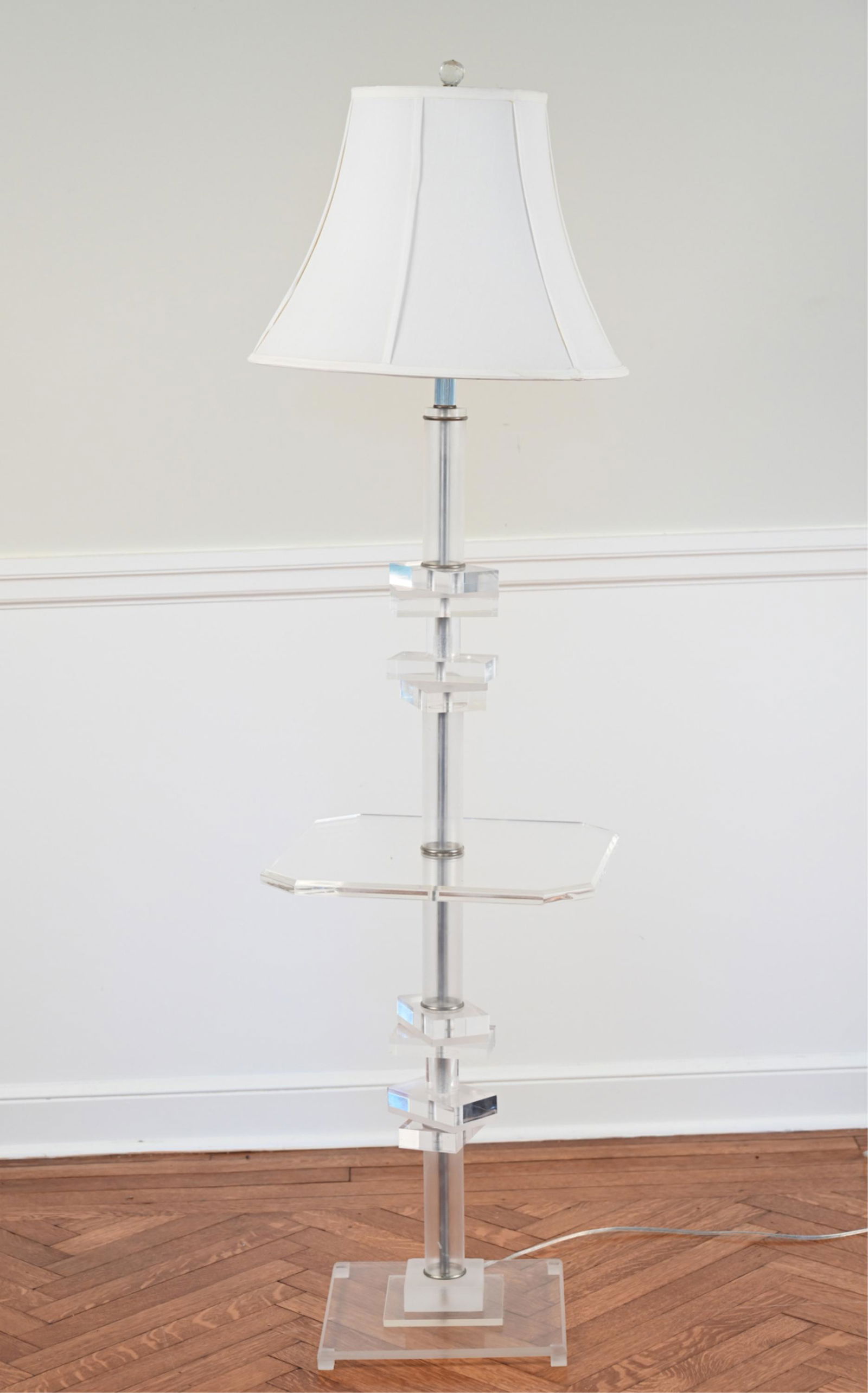 VINTAGE STACKED LUCITE LAMP TABLE (1 of 15)