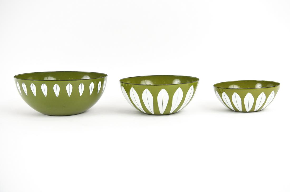 (3) GRETE PRYTZ CATHERINEHOLM LOTUS BOWLS: Trio of coveted Catherineholm Lotus pattern bowls in olive green designed by Grete Prytz Kittelsen. All (3) have Made by Catherineholm Norway marks to bases. Circa 1963. Dimension: (Largest) H 3.75" x