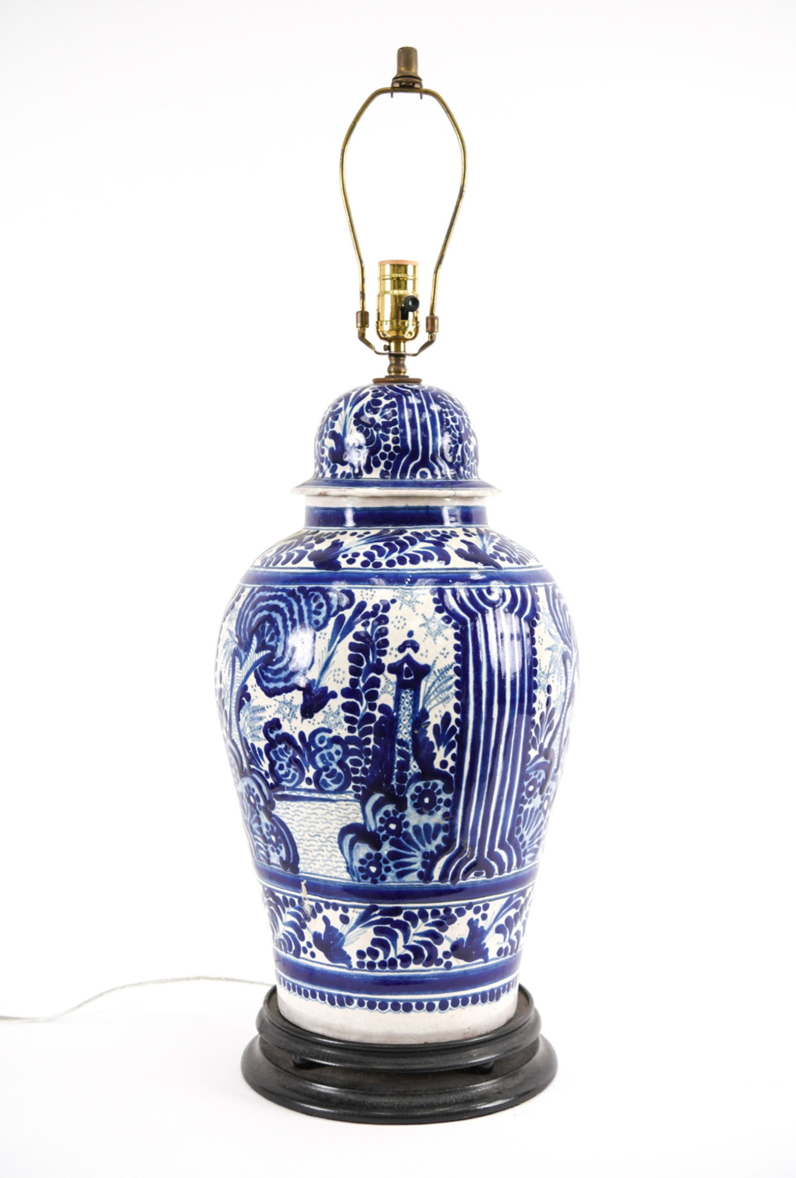 LARGE 19TH C. TALAVERA POBLANA COVERED JAR (1 of 11)