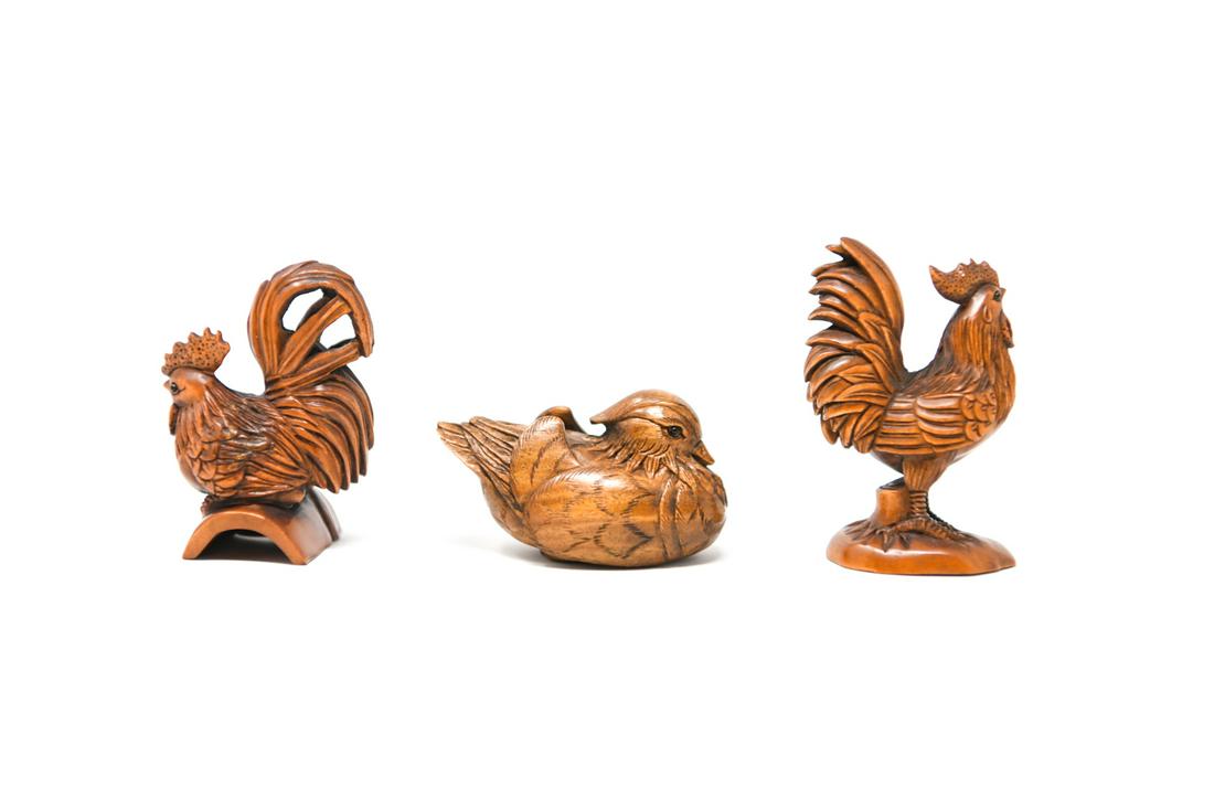 (3) JAPANESE CARVED WOOD BIRD NETSUKES (1 of 12)
