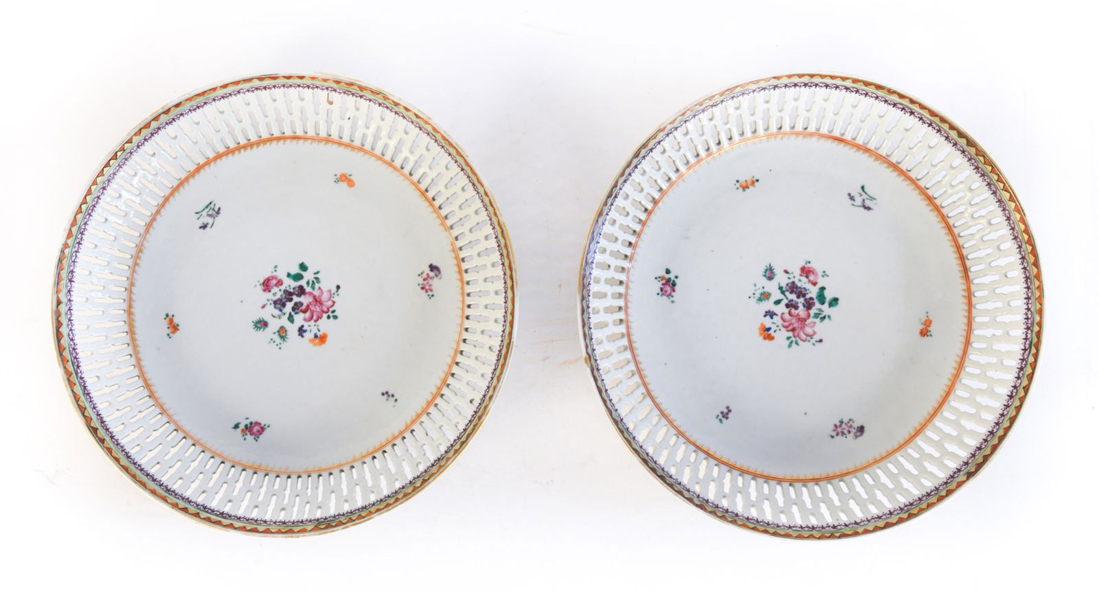 PAIR ANTIQUE CHINESE EXPORT RETICULATED BOWLS (1 of 6)