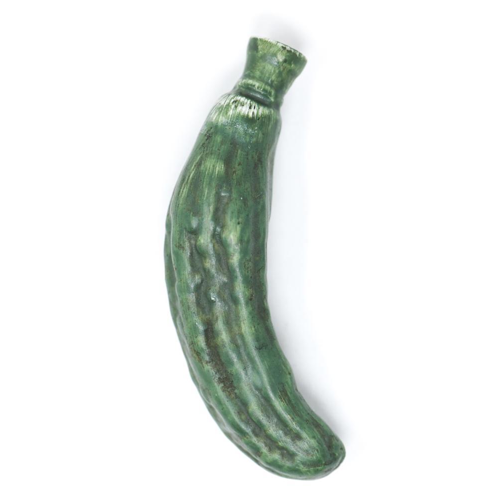 CHINESE PORCELAIN LUFFA GOURD FORM SNUFF BOTTLE (1 of 7)