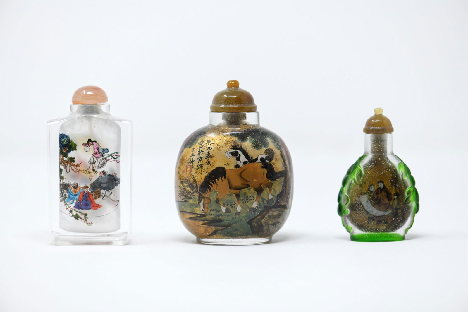 (3) CHINESE REVERSE PAINTED GLASS SNUFF BOTTLES (1 of 20)