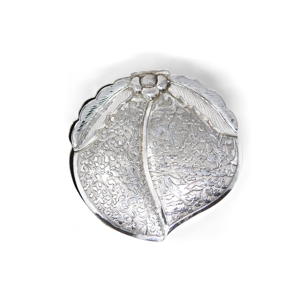 JAPANESE SILVER ETCHED FRUIT FORM BOX (1 of 11)