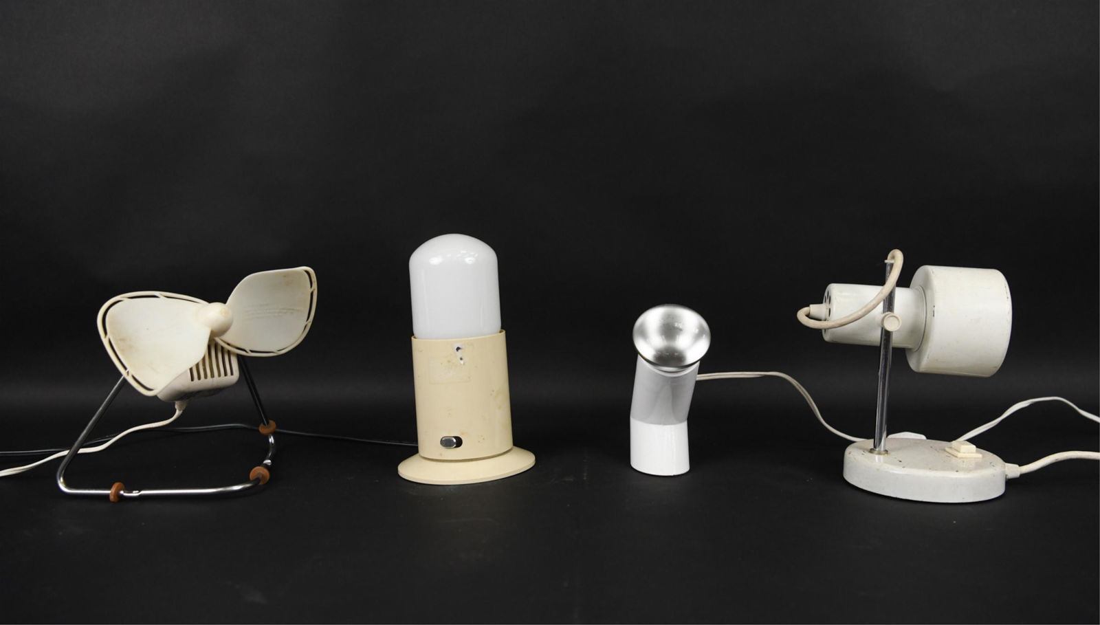 (3) 20TH C. DESK LAMPS & FAN (1 of 18)