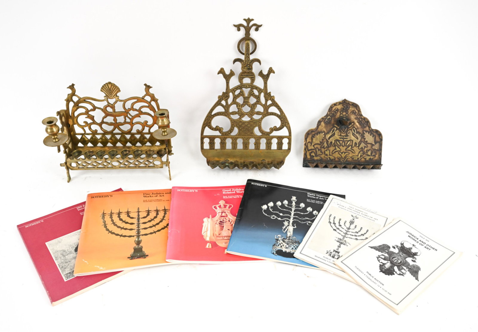 GROUPING OF JUDAICA INCL. MENORAHS (1 of 20)