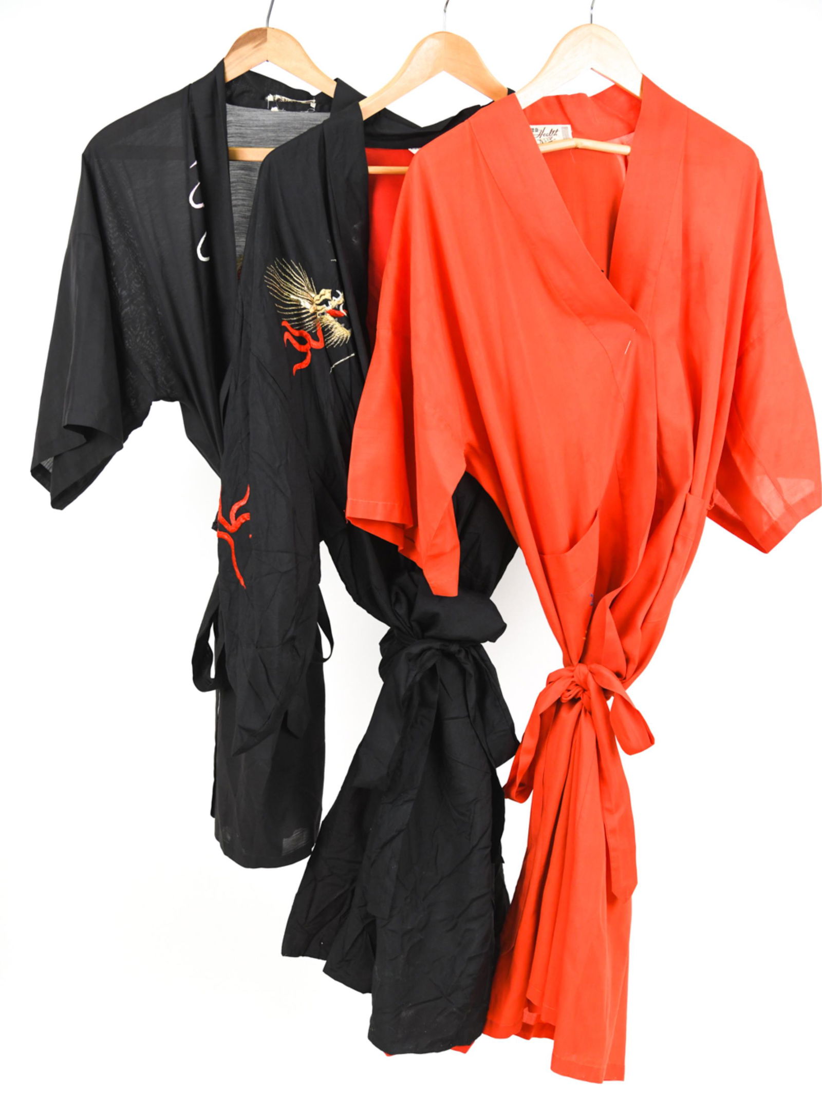 (3) VINTAGE EMBROIDERED KIMONO-STYLE ROBES (1 of 20)