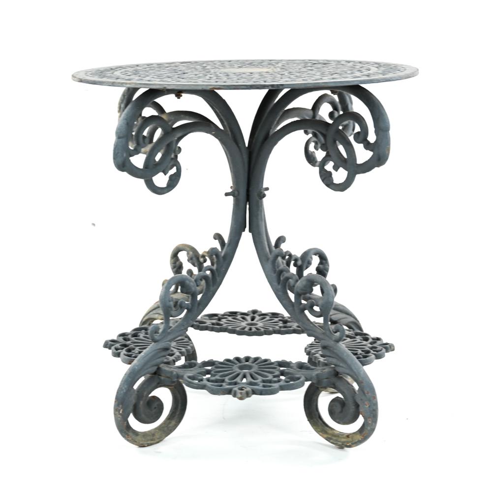 VICTORIAN CAST IRON TABLE ATTR. COALBROOKDALE (1 of 15)