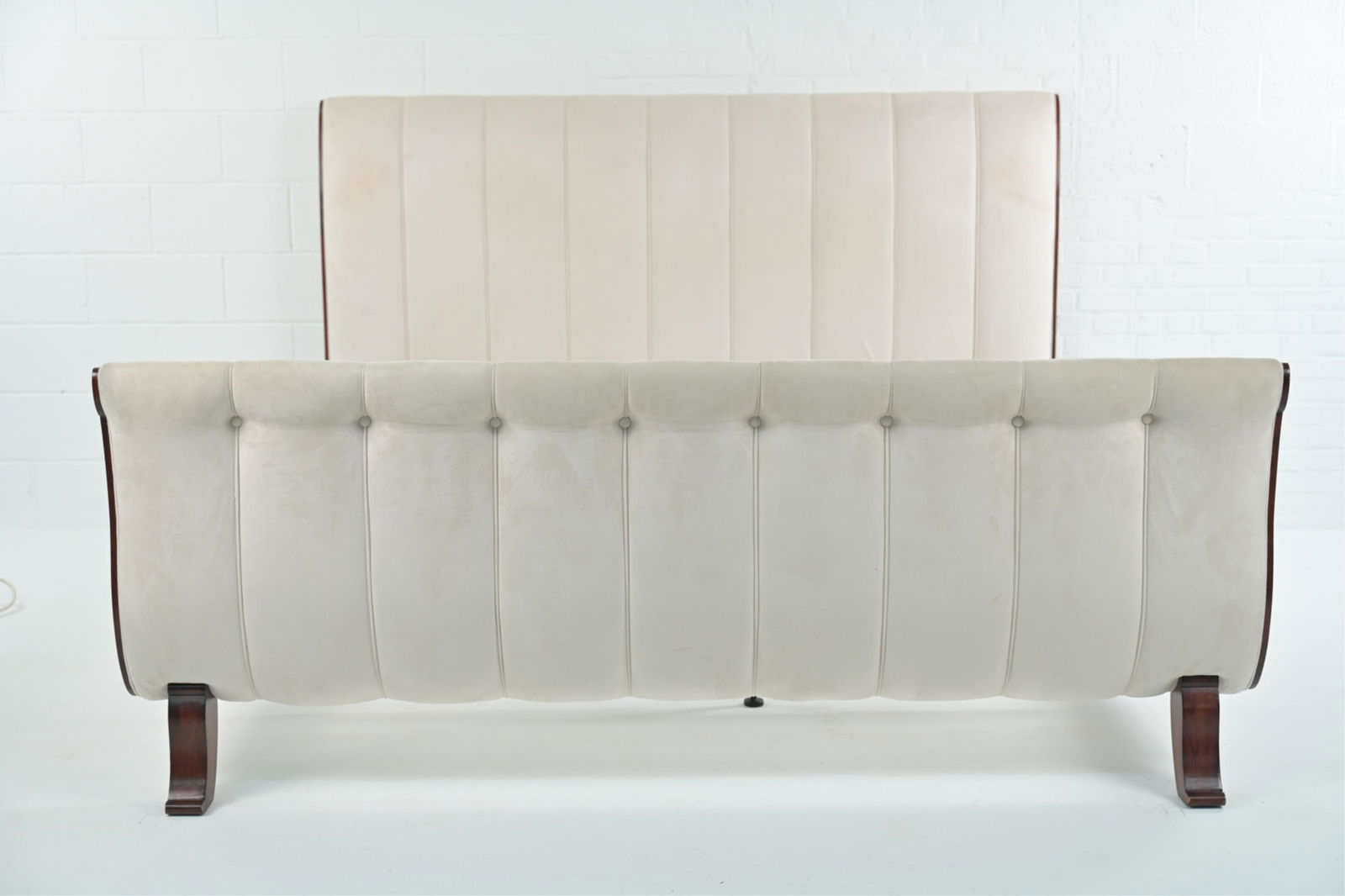 HICKORY CHAIR CO. "BODY-CALLA" KING BED (1 of 20)