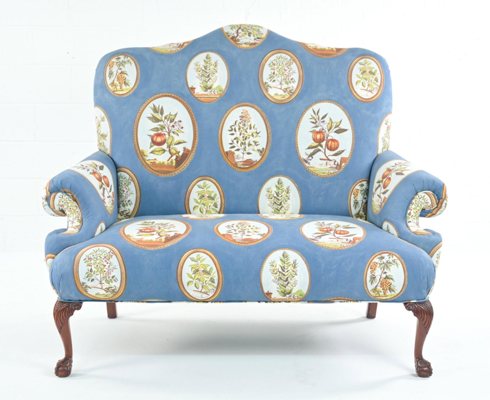 CHIPPENDALE-STYLE HIGH BACK SETTEE, ZOFFANY FABRIC (1 of 14)