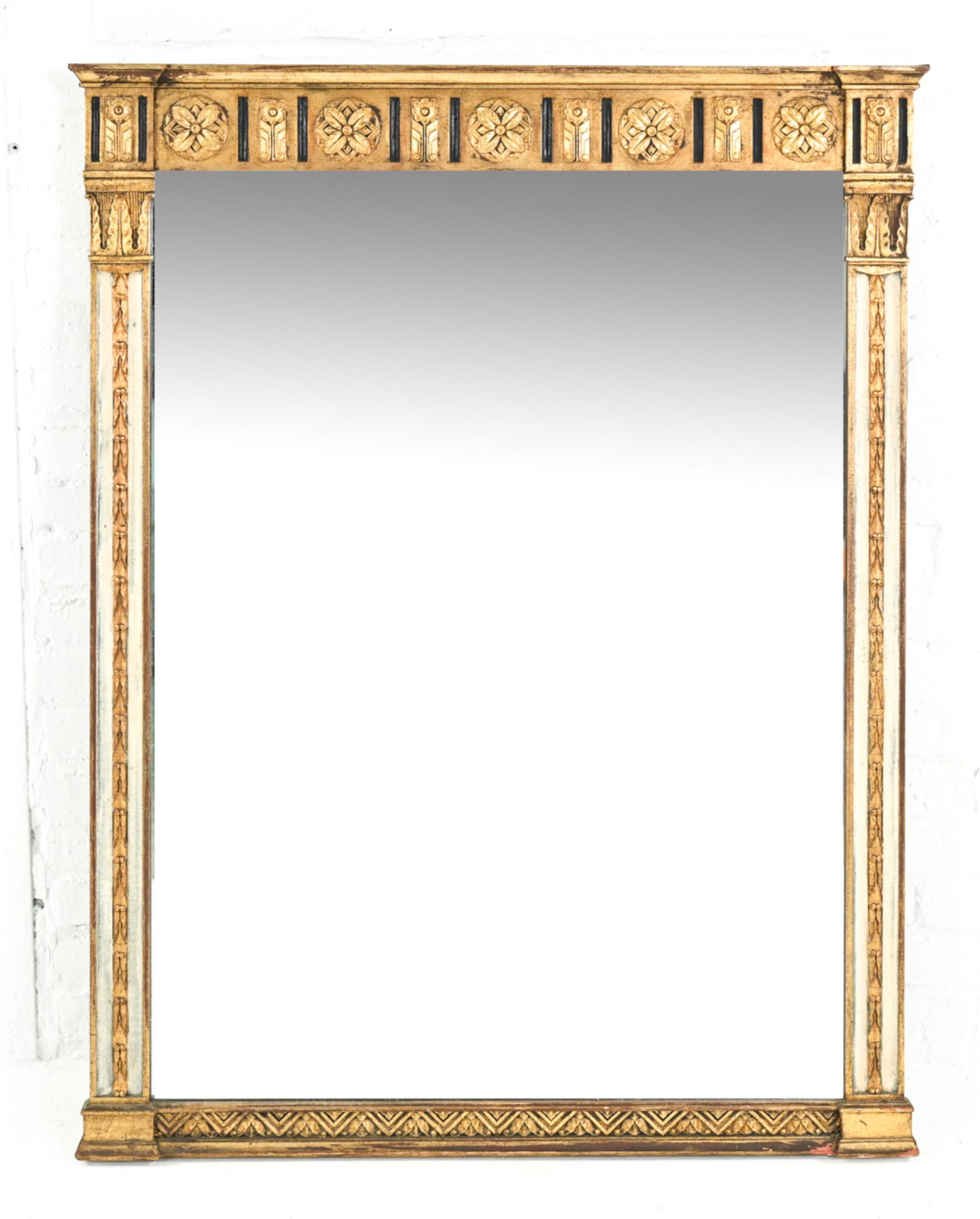 VINTAGE NEOCLASSICAL STYLE GILT MIRROR (1 of 7)