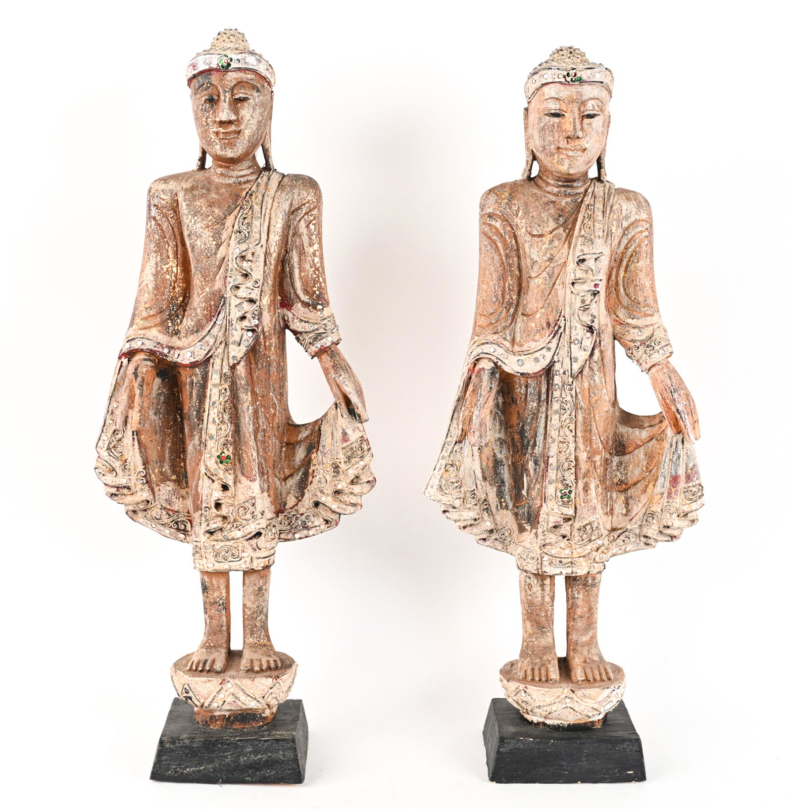PAIR OF ASIAN CARVED & PAINTED WOOD FIGURES (1 of 20)