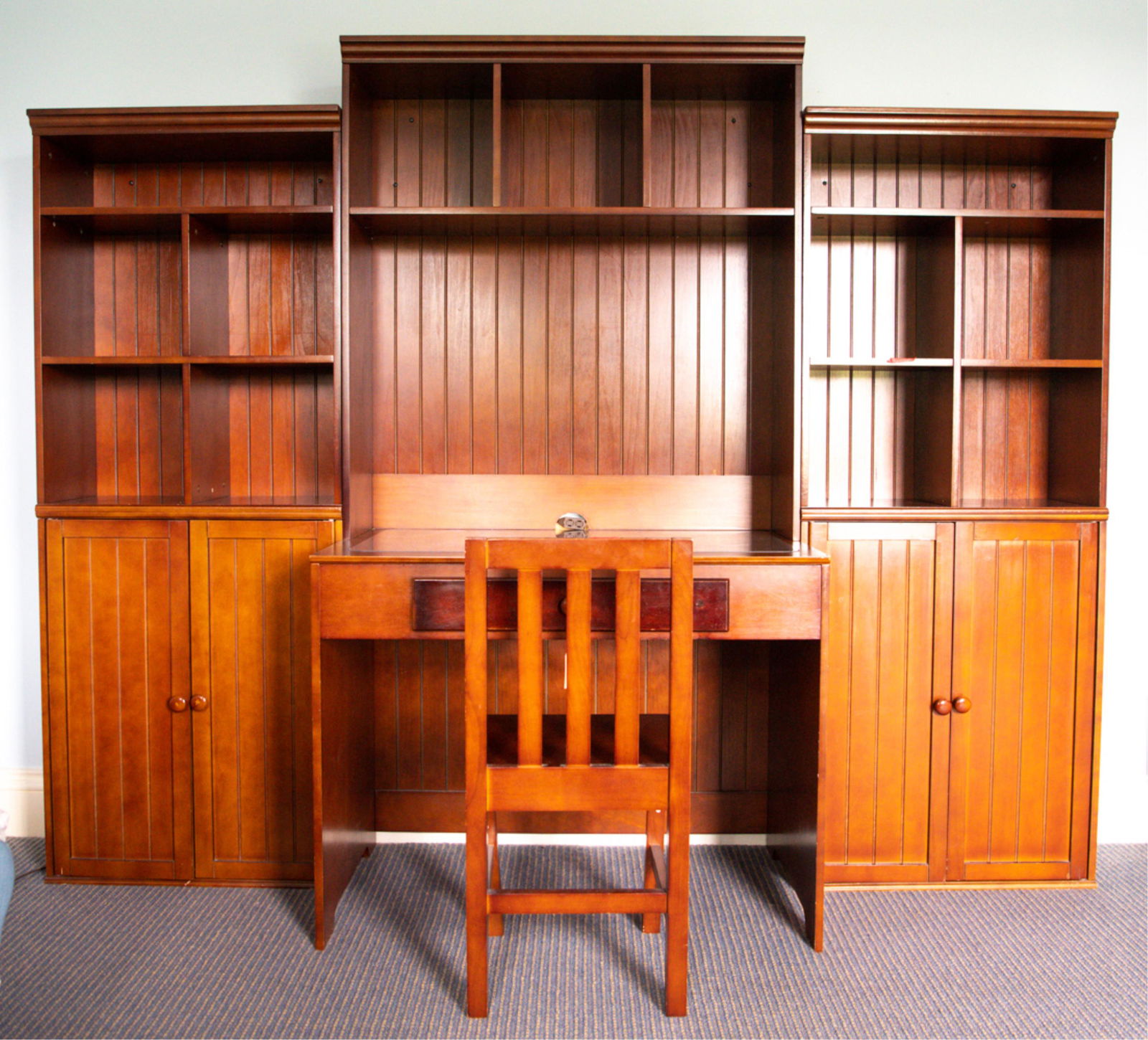 CONTEMPORARY CHILD'S DESK UNIT & CHAIR (1 of 10)