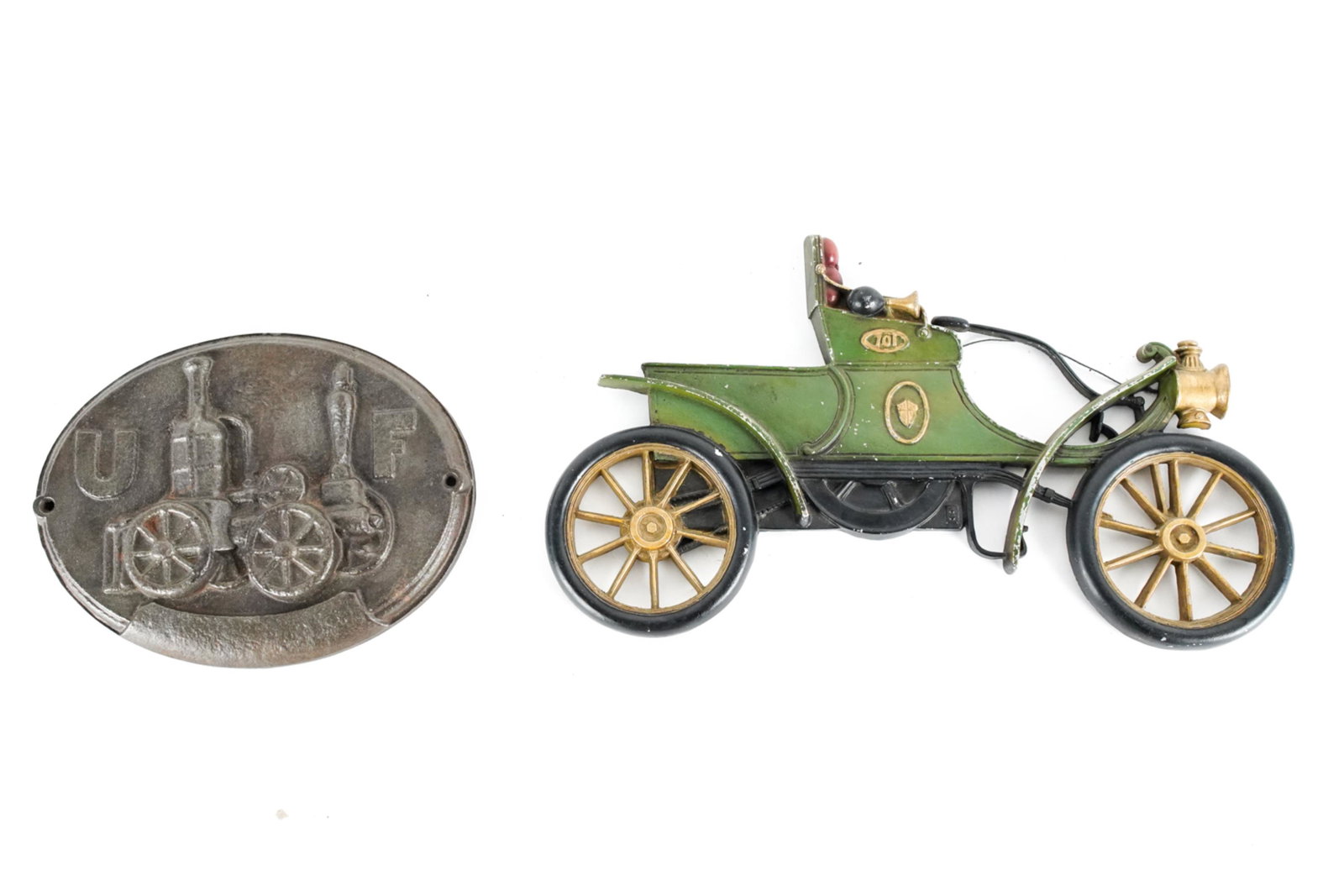 VINTAGE WILTON & SEXTON CAST METAL WALL HANGINGS (1 of 9)