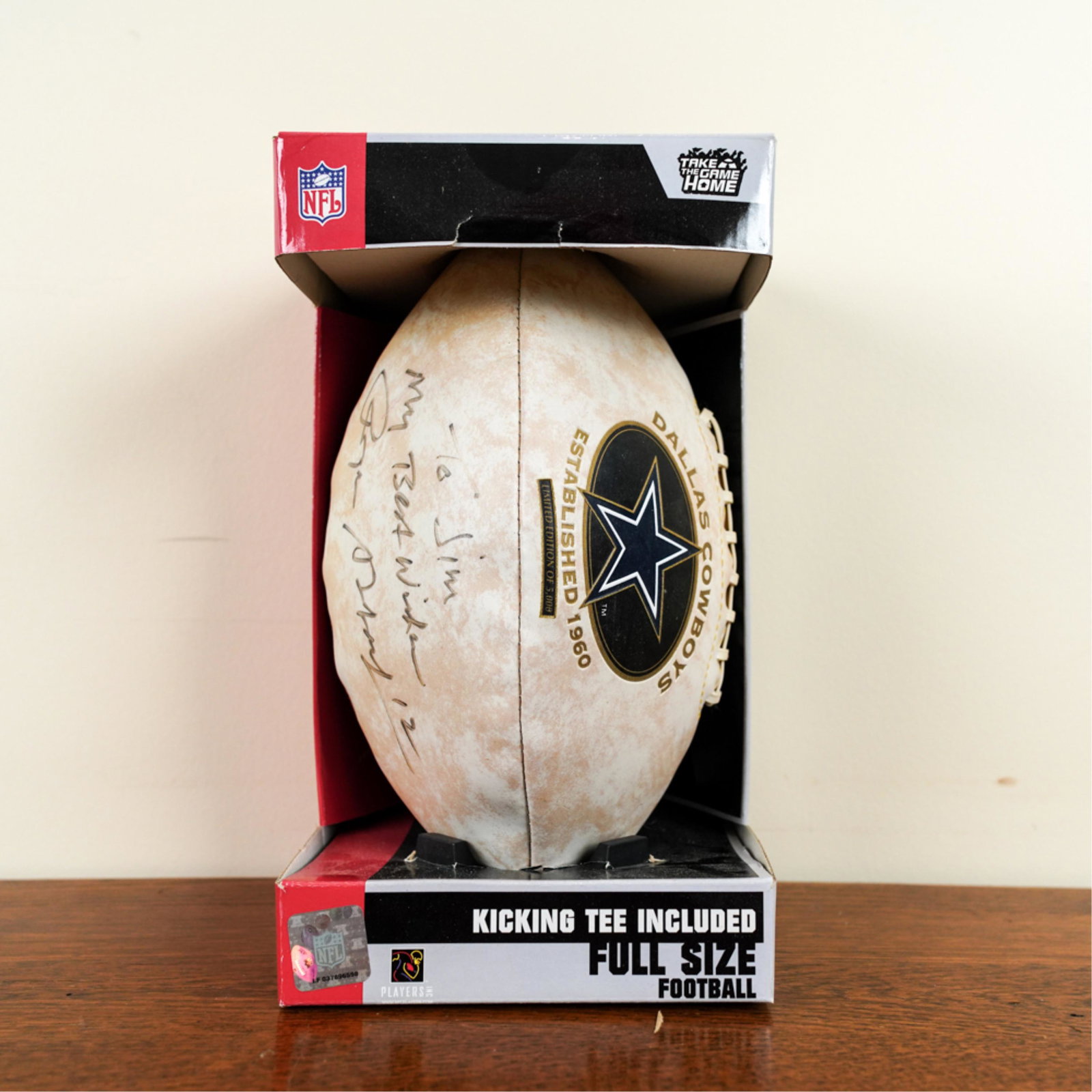 ROGER STAUBACH AUTOGRAPHED FOOTBALL (1 of 9)