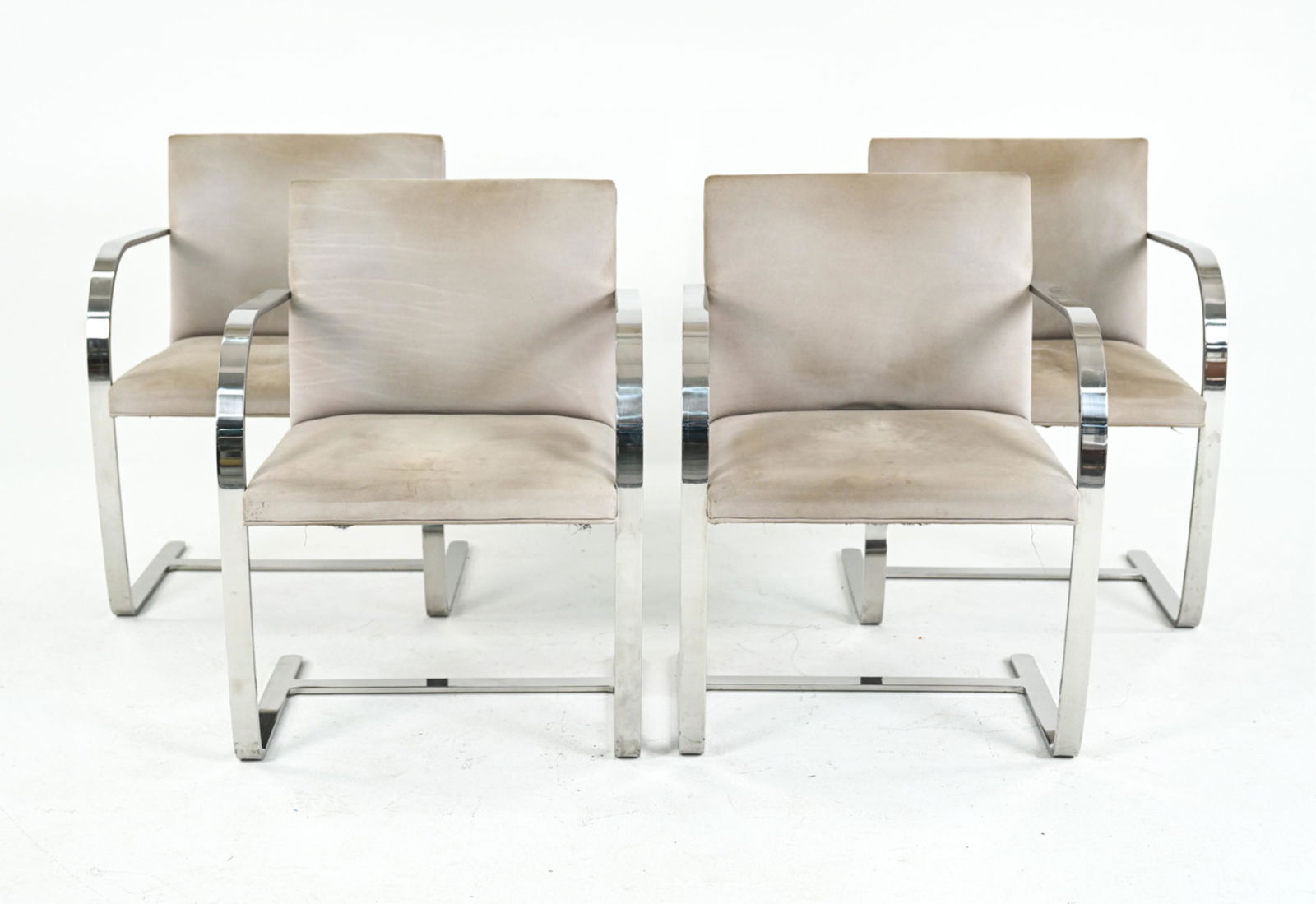 (4) MIES VAN DER ROHE FOR KNOLL BRNO CHAIRS (1 of 12)