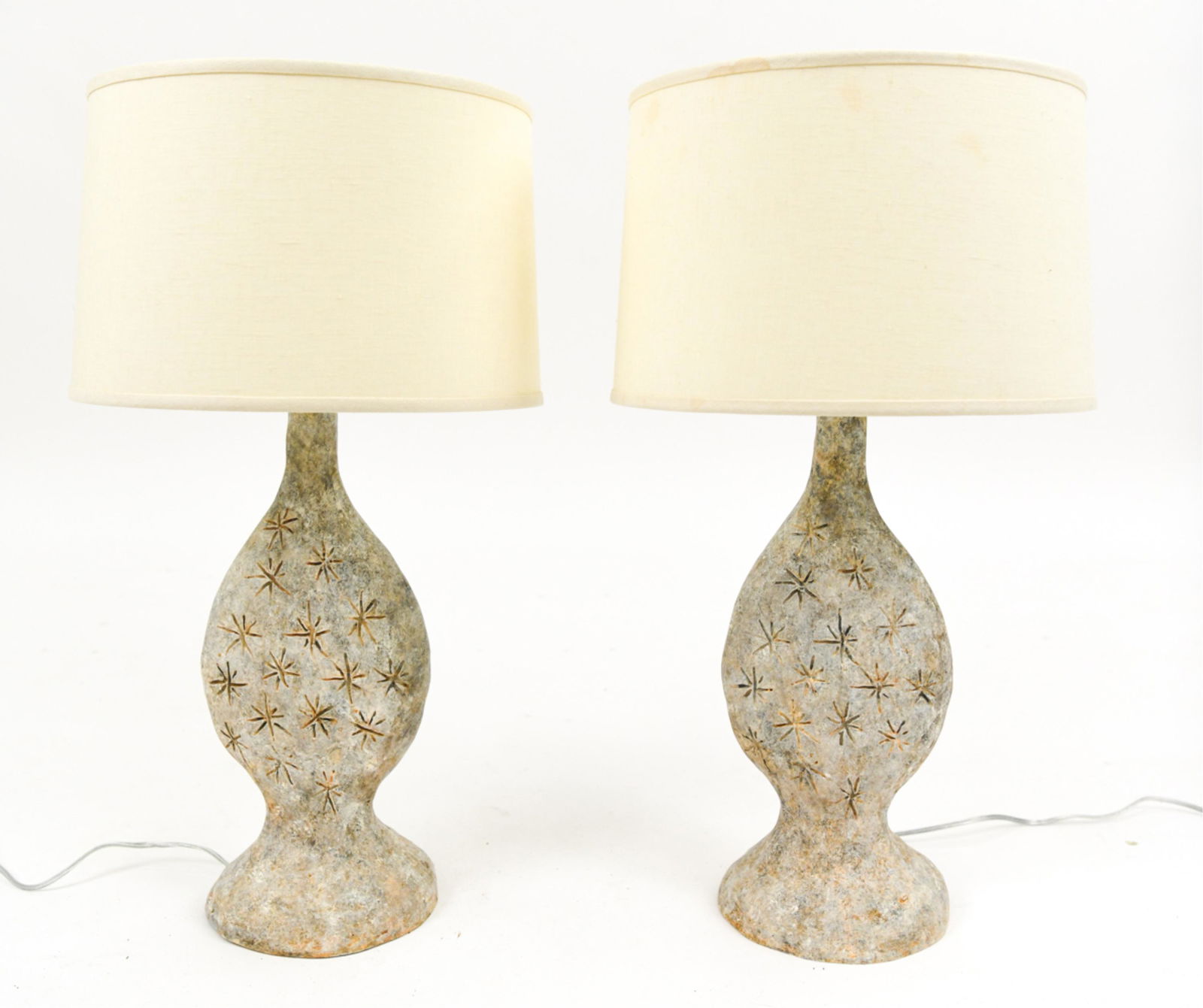 PAIR OF MODERN POTTERY TABLE LAMPS (1 of 14)