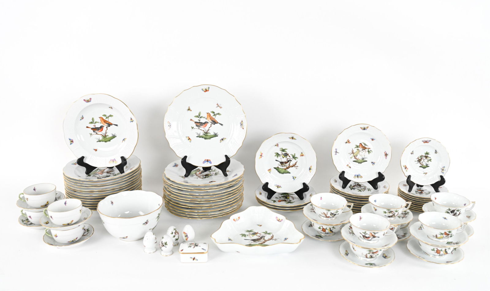 HEREND ROTHSCHILD BIRD DINNER SERVICE FOR 10 (1 of 20)