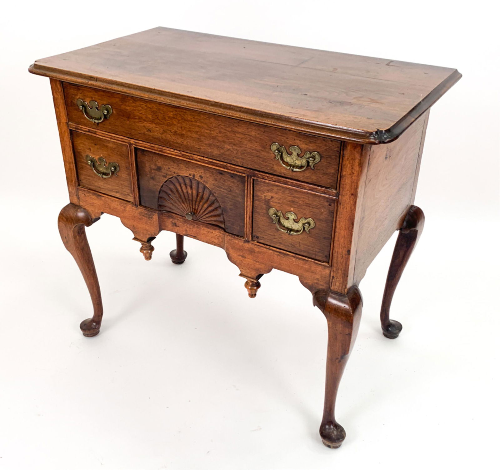 18TH C. QUEEN ANNE-STYLE LOWBOY CHEST (1 of 15)
