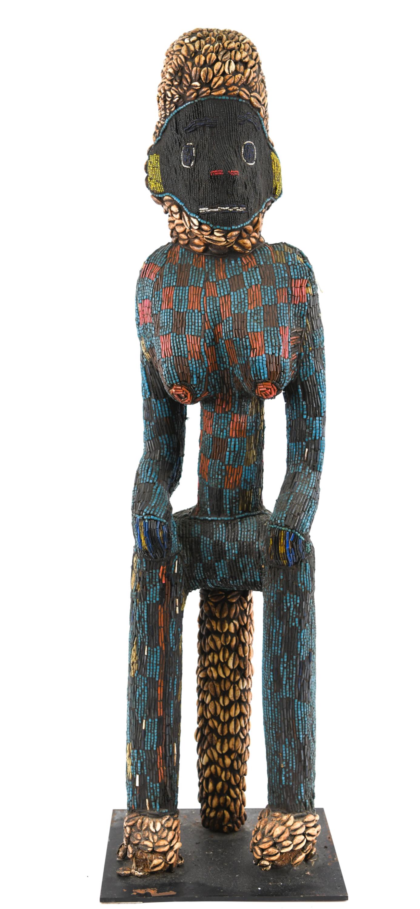 VINTAGE AFRICAN DECORATED SCULPTURE (1 of 14)