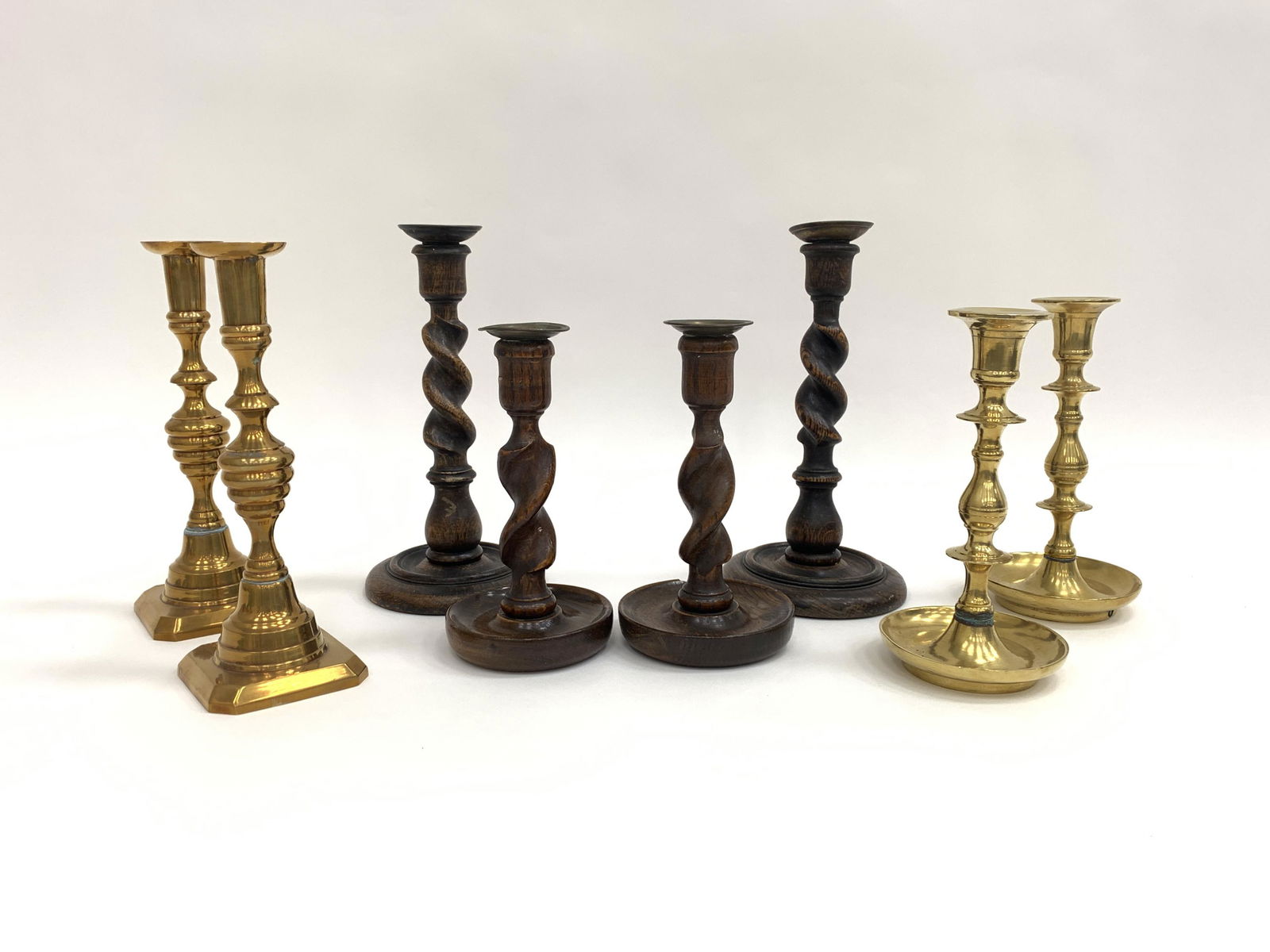 (4) PAIRS OF ANTIQUE & VINTAGE CANDLESTICKS (1 of 9)