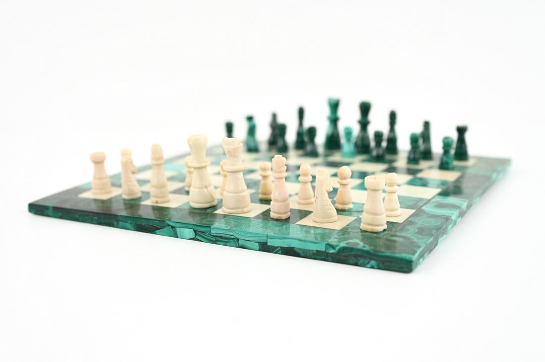 VINTAGE MALACHITE & ALABASTER CHESS SET (1 of 12)