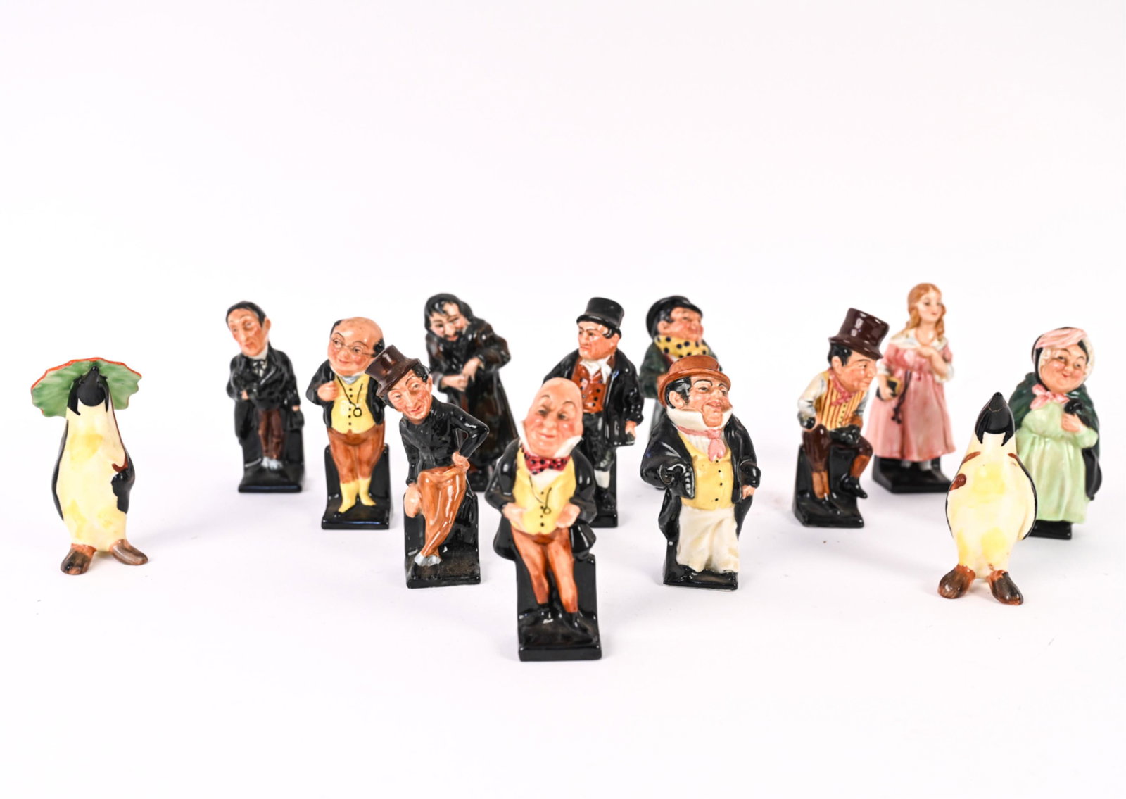PORCELAIN FIGURINES INCL. ROYAL DOULTON DICKENS (1 of 14)