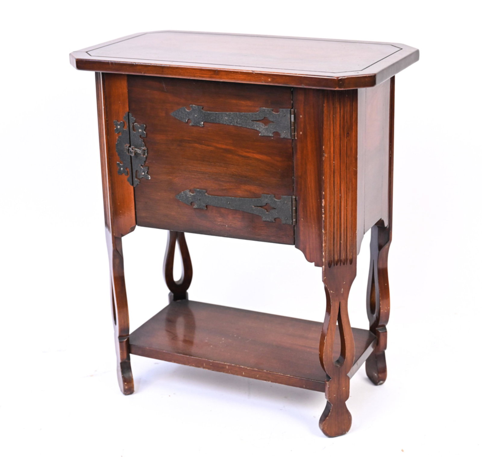 VINTAGE HESPELER FURNITURE NIGHTSTAND OR END TABLE (1 of 12)