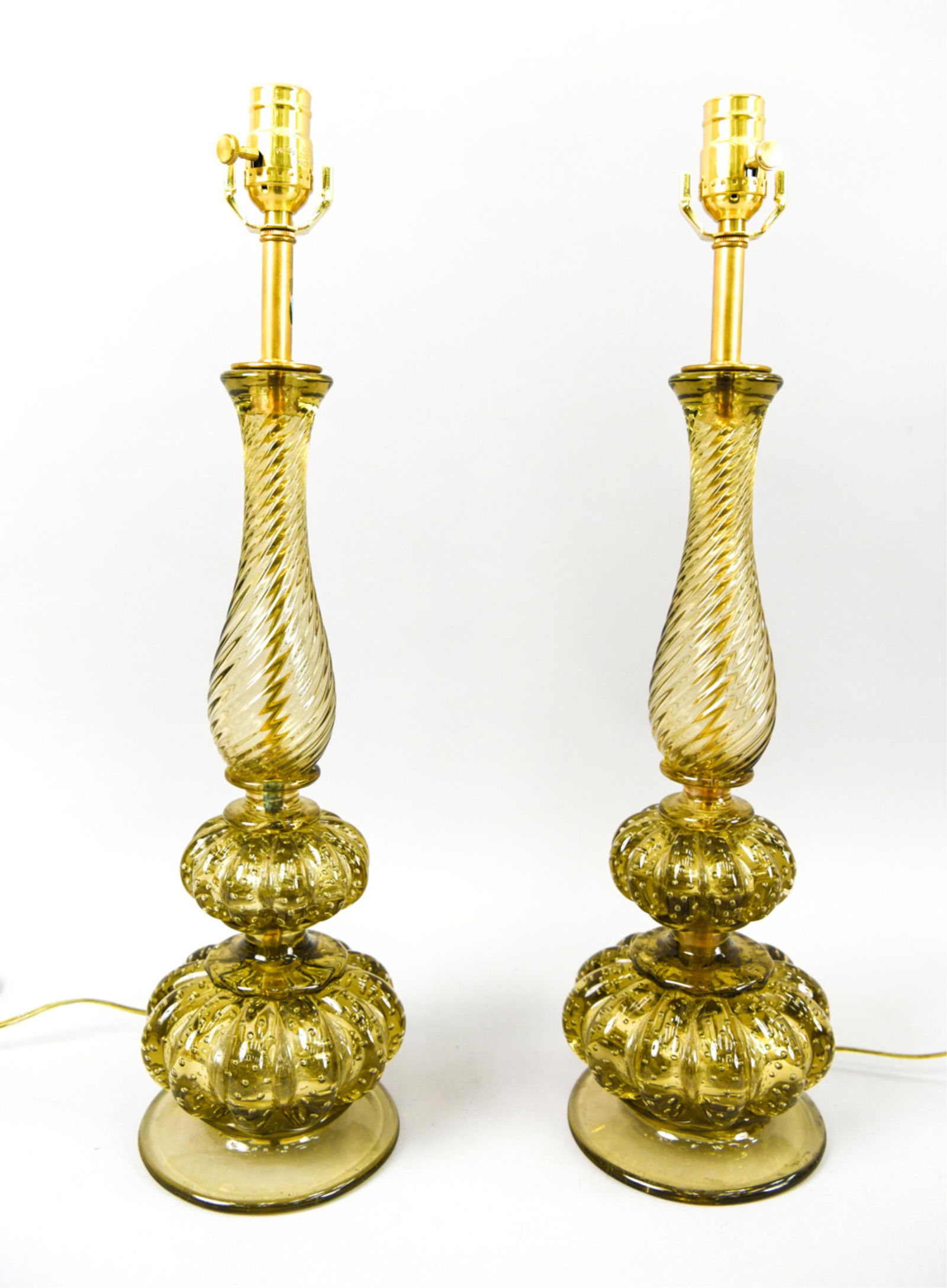 PAIR OF ITALIAN ART GLASS TABLE LAMPS (1 of 11)