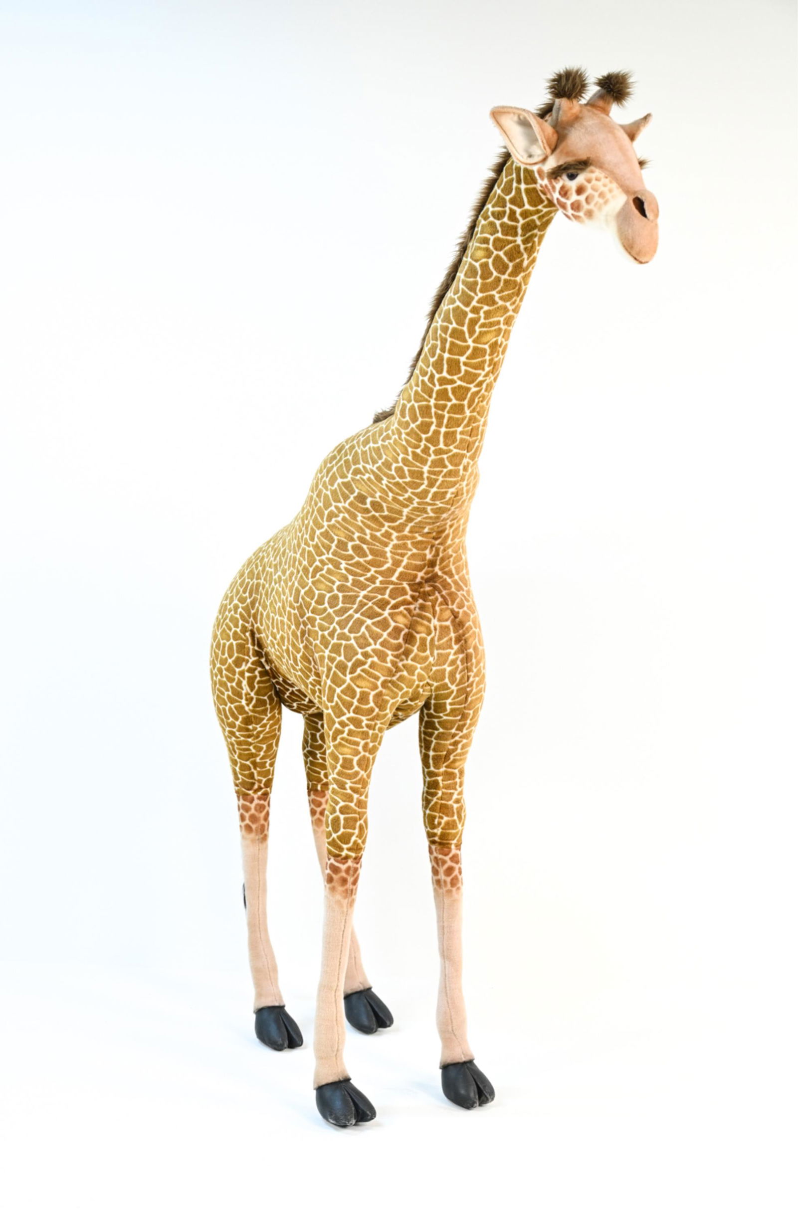 FULL-SCALE 87" HANSA GIRAFFE STUFFED ANIMAL (1 of 20)