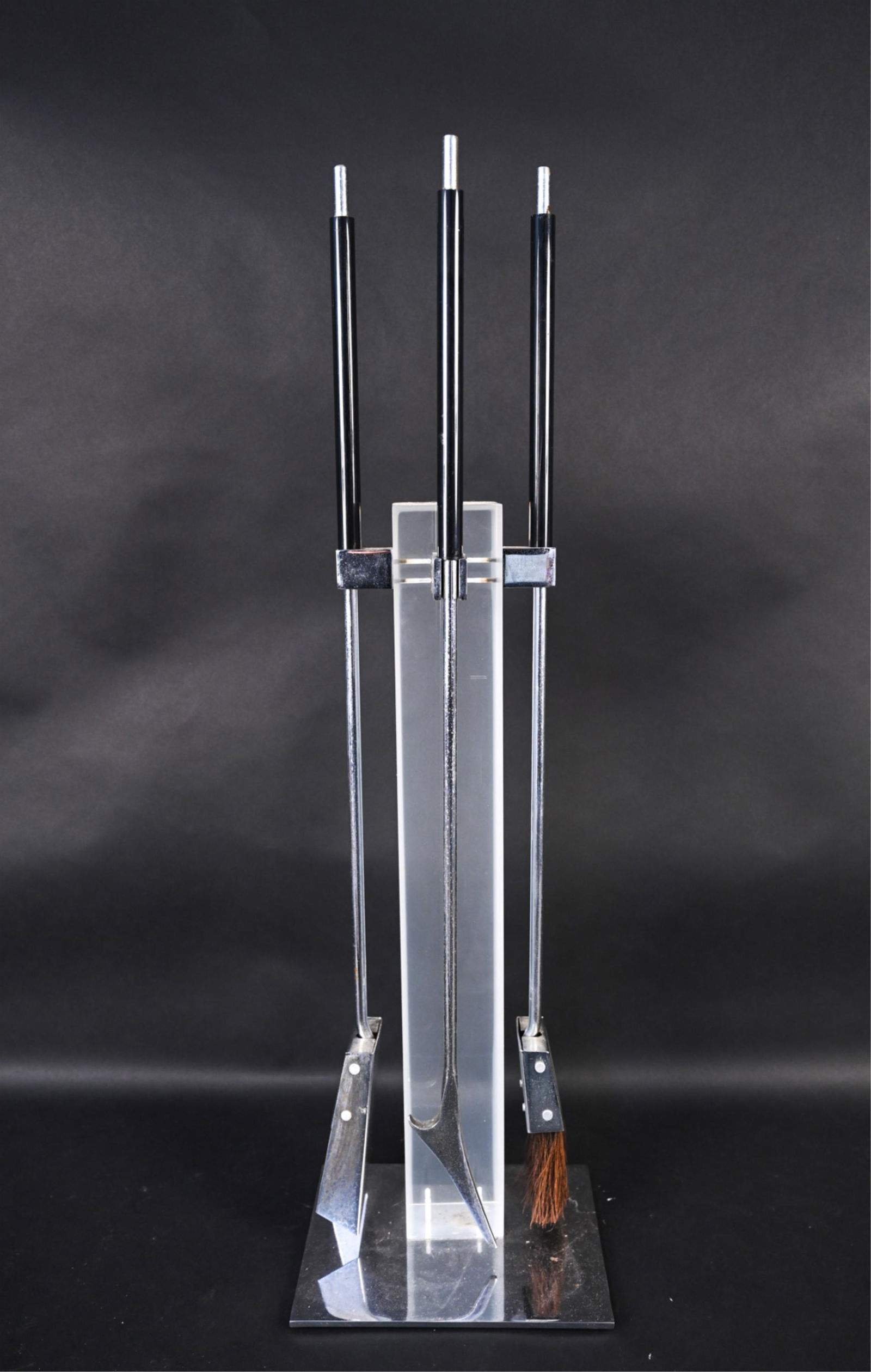 ALESSANDRO ALBRIZZI LUCITE CHROME FIREPLACE TOOLS (1 of 9)