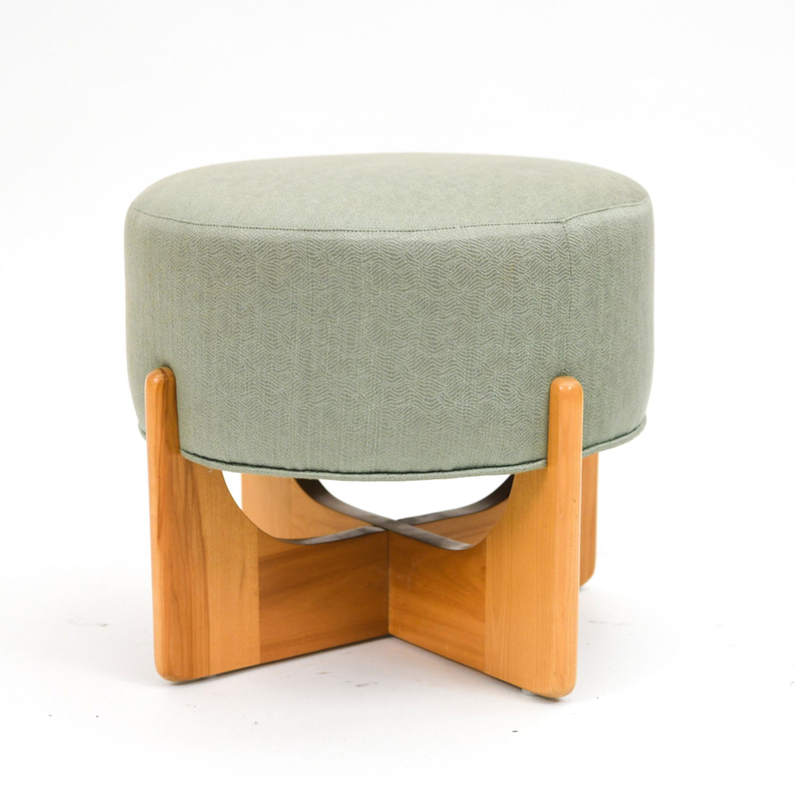 MID-CENTURY STYLE OTTOMAN (1 of 10)