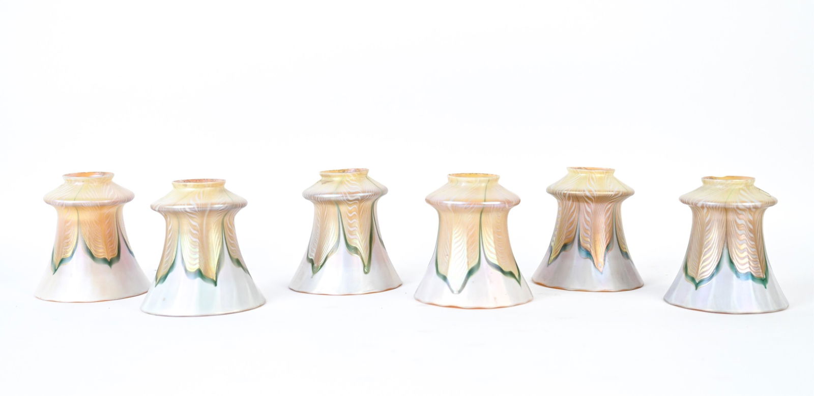 (6) QUEZAL IRIDESCENT ART GLASS SHADES MATCHING (1 of 16)