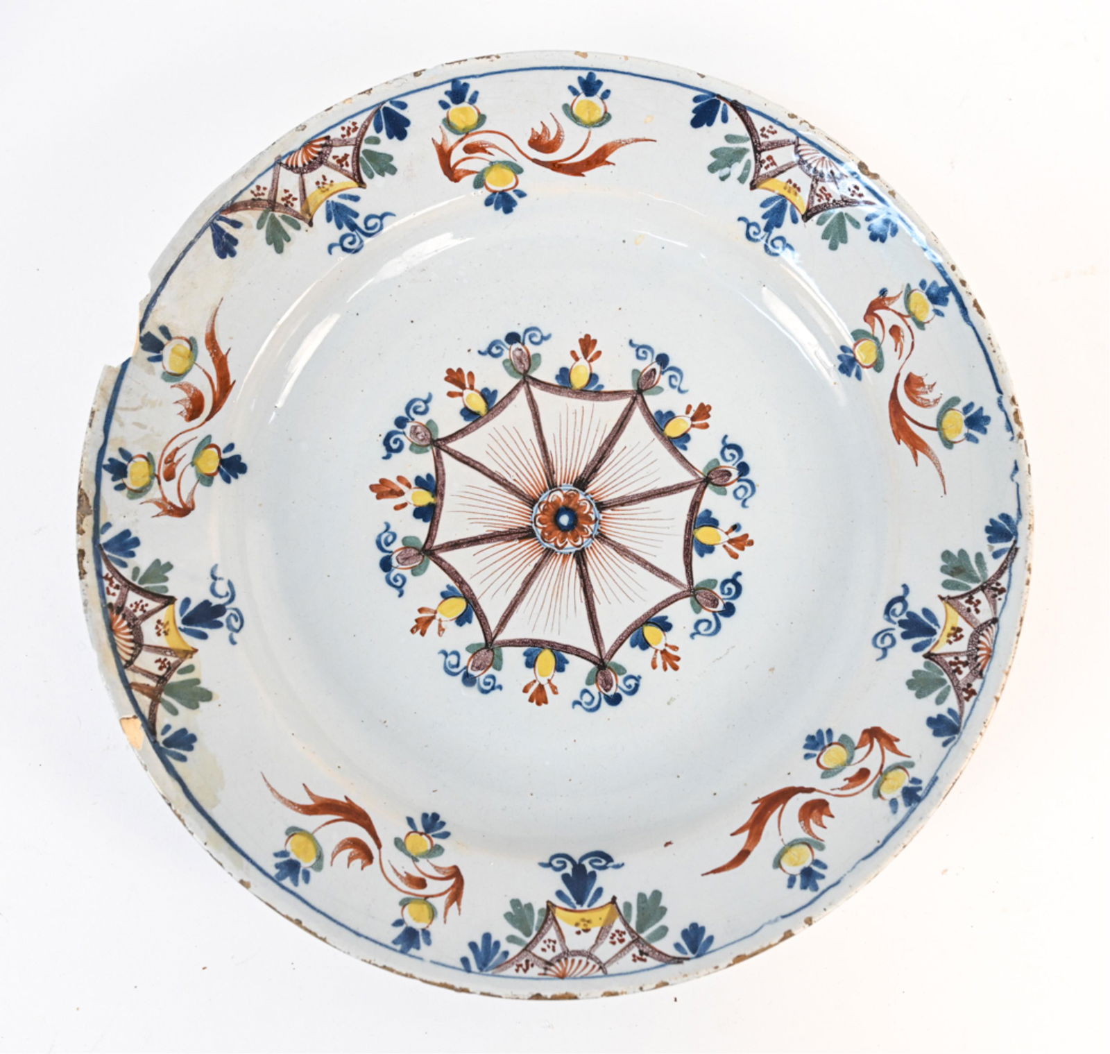 ANTIQUE CERAMIC CHARGER OR SERVING PLATTER (1 of 8)