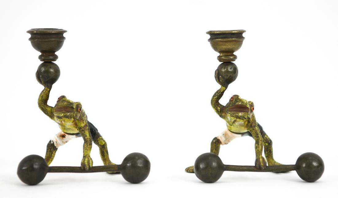 PAIR VINTAGE CAST IRON FROG CANDLE HOLDERS Dec 02, 2021 Westport Auction in CT