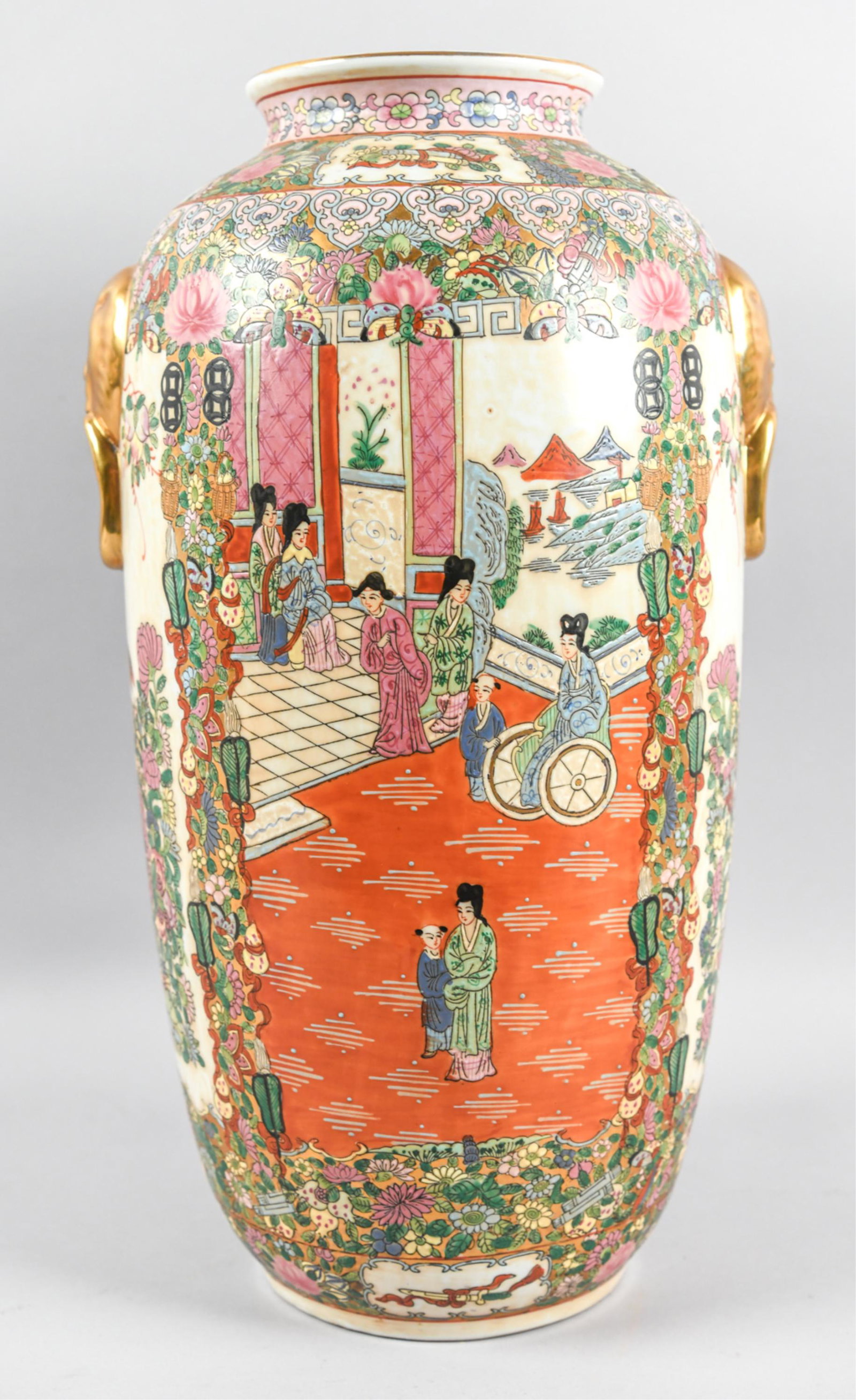 LARGE CHINESE ROSE MEDALLION URN (1 of 12)