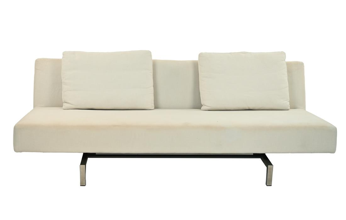 CONTEMPORARY MODERN CONVERTABLE DAYBED /SOFA (1 of 18)