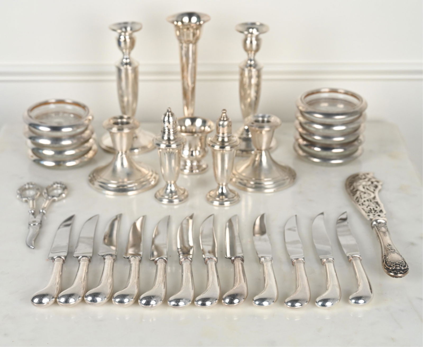 WEIGHTED AND STERLING-HANDLED TABLEWARE GROUPING (1 of 14)