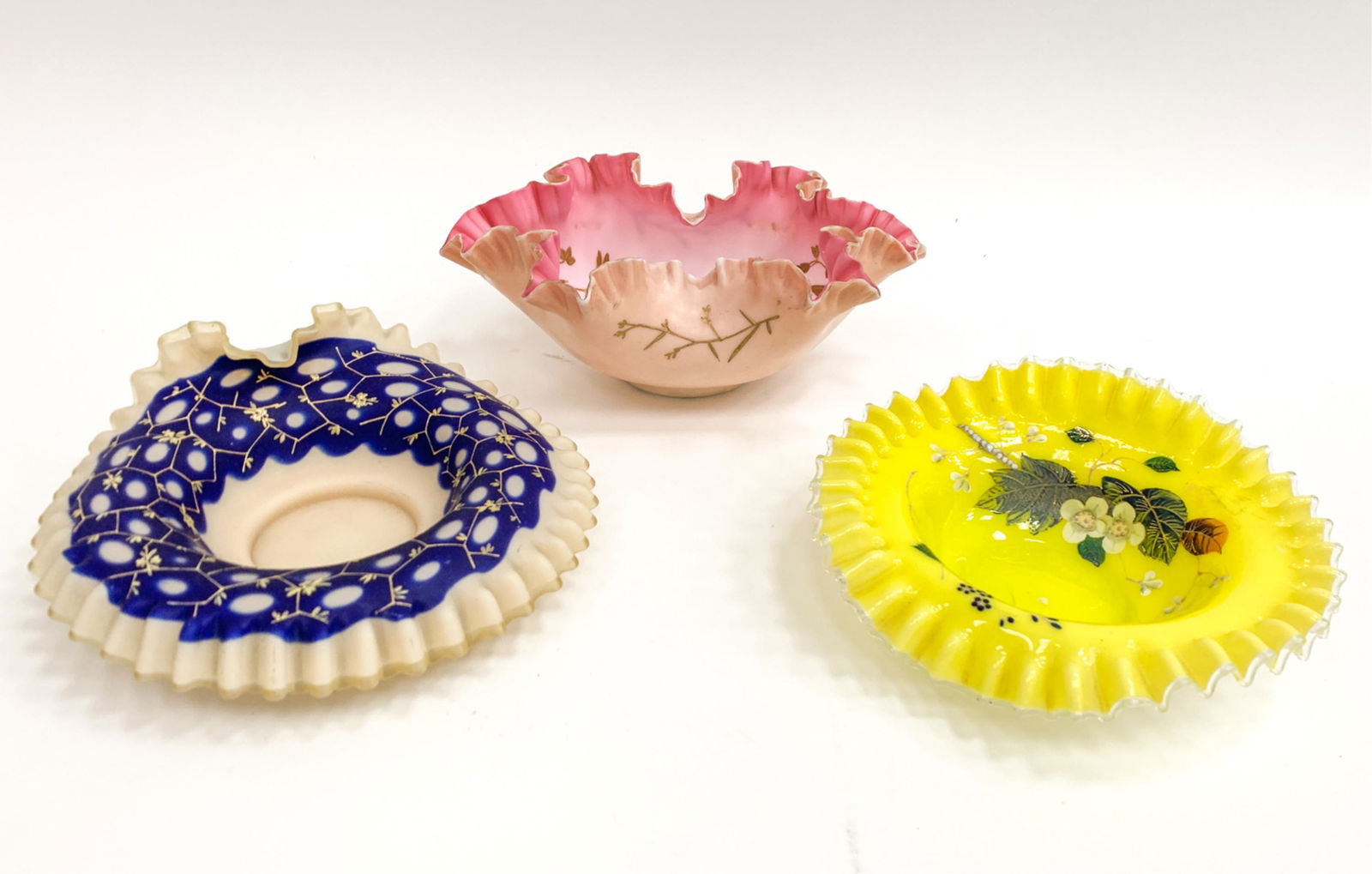 (3) VICTORIAN CASED GLASS DISHES (1 of 12)